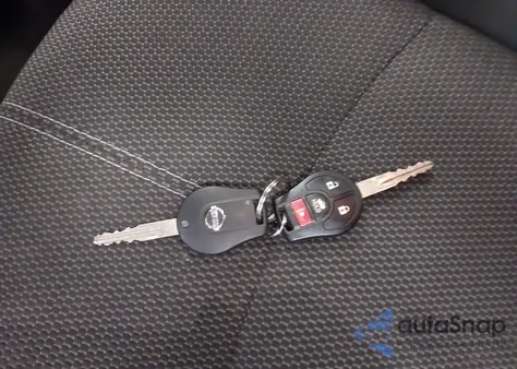 2017 Nissan Sentra S из США, поврежденный, VIN 3N1AB7AP3HY233345